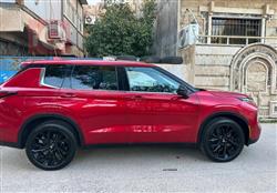 ميتسوبيشي اوتلاندر